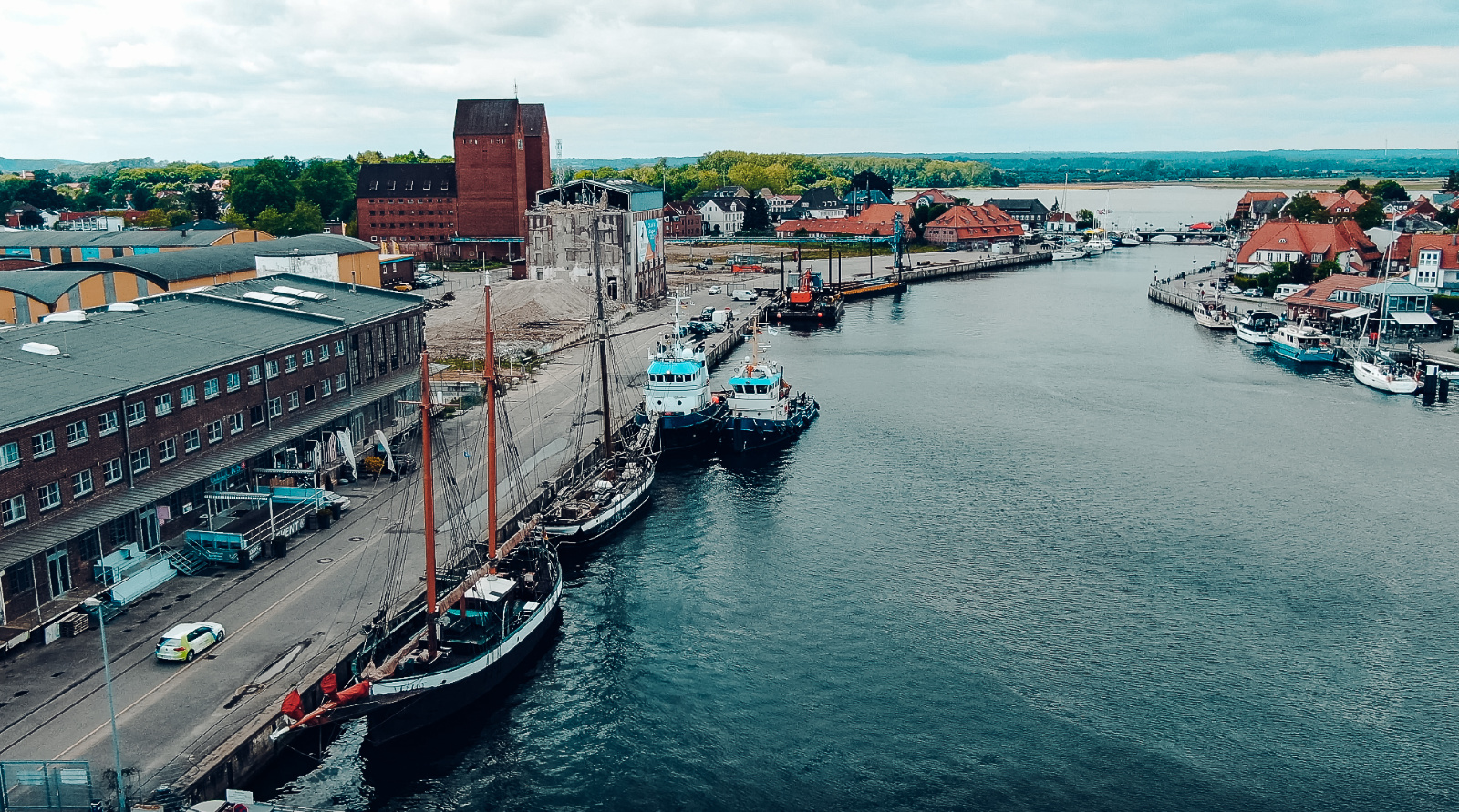 Kommunalhafen Drohnenaufnahme