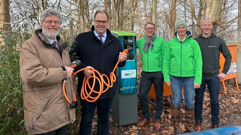 SWNH und nonoxx E-Ladesäulen Neustadt in Holstein