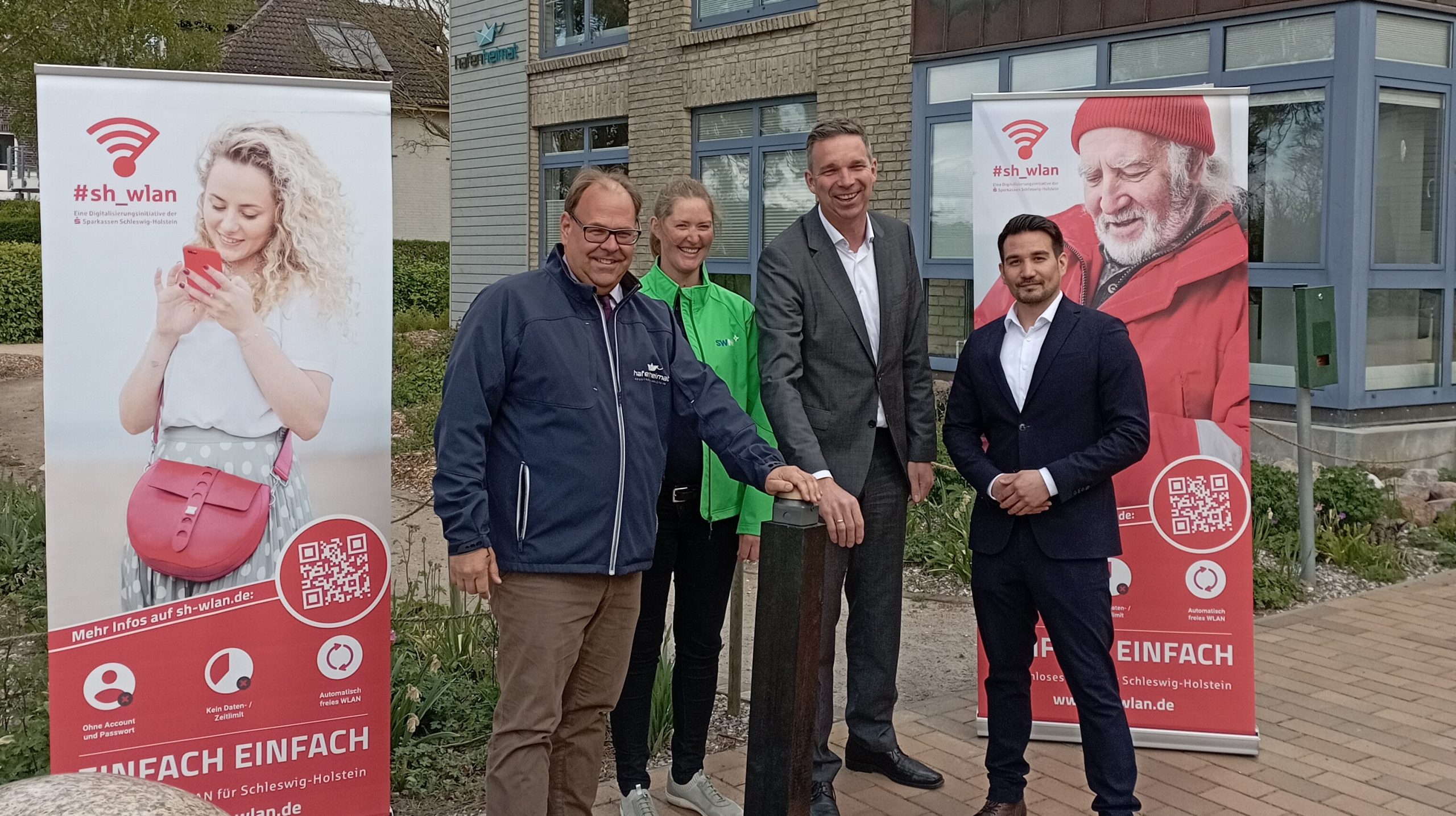 Bild Pressetermin mit SWNH und ADDIX